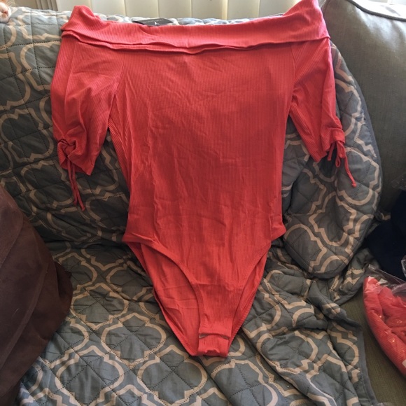 TOPSHOP BODYSUIT Coral Bandeau Off The Shoulders - Picture 2 of 8